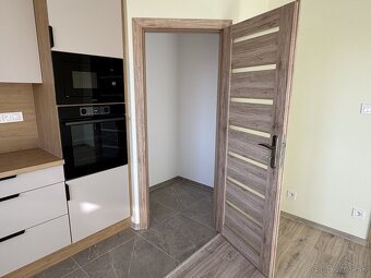 Prenájom 3-izbového bytu (87 m²) v centre obce Víťaz - 5