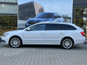 Škoda Superb Combi 3.6FSI DSG 4x4 260ps KRÁSNY KUS - 5