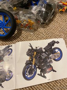 Stavebnica Technic Yamaha MT-10 SP 42159 - 5