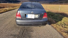 Volkswagen Bora 1,9 Tdi  81kw - 5