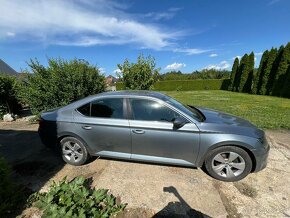 Skoda superb III. 2.0 diesel - Havarovane - 5