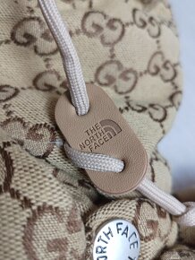 The North Face x Gucci bunda - 5