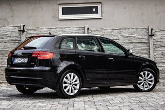 Audi A3 Sportback 1.2 TFSI Attraction - 5