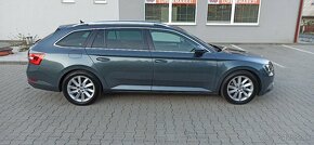 Škoda Superb Combi 2.0 TDI 190k Ambition DSG EU6 - - 5