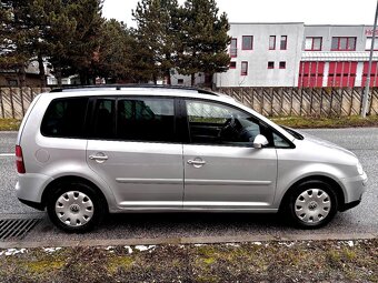 Volkswagen Touran  2.0TDI 103kw M6 - 5