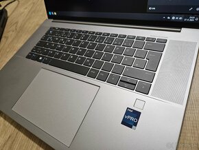 16 palcovy profesionalny HP Zbook studio G10 v top stave bez - 5