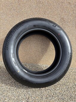 Pneumatiky 235 /60 r 18 - 5