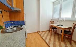 Na prenájom zariadený 1. izb. byt, 37 m², ul. ČSA, Handlová - 5