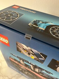 LEGO® Technic 42083 Bugatti Chiron - 5