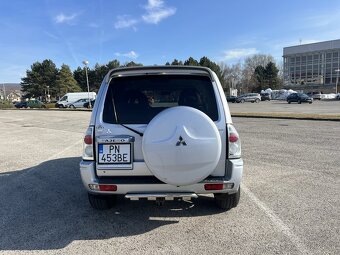 Mitsubushi Pajero 3.2 DI-D 2005 - 5