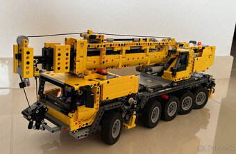 Lego 42009 Autožeriav , Mobile crane Mk II - 5