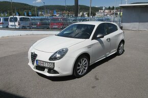 Alfa Romeo Gulietta - 5