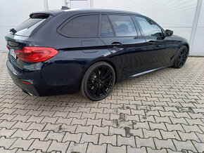 BMW 530D G31 M-packet R20 LED DIGI budíky Msport Brzdy - 5