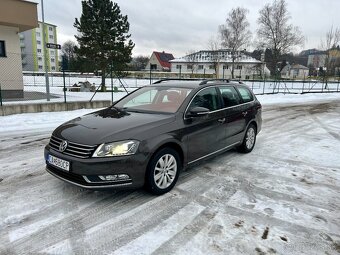 Volkswagen Passat B7 2.0 TDI Comfortline - 5