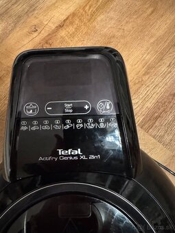 Teplovzdušná fritéza Tefal ACTIFRY GENIUS XL 2v1 - 5