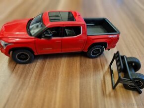 Toyota tundra 1:24 kovovy model - 5