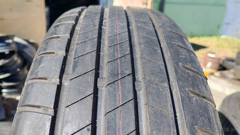 Letné pneu 225/65 R17 --- BRIDGESTONE - 5