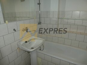 RK EXPRES - predaj 2 izbový tehlový byt v Handlovej, ul. Par - 5