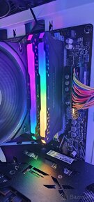 Ryzen 7 5700X, 32GB Ram, NVME 1TB, RX 6750XT 12GB - 5