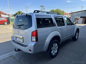 Nissan Pathfinder 2.5 DCi - 5