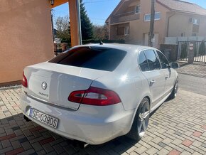 Predám škoda superb 2.0 TSI 147kw - 5