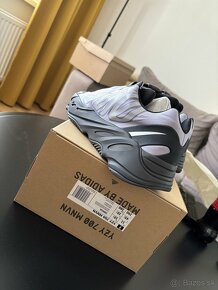 Adidas Yeezy 700 MNVN Geode - 5