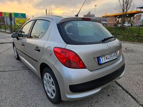 Peugeot 207 1.4i - 5