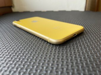 iPhone XR 64 GB - 5