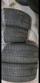 Pirelli zimne  215/55r16 - 5