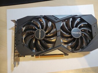 Gigabyte RTX 2060 - 5