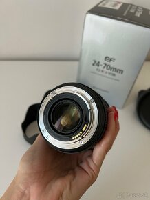 Canon EF 24–70 mm f/2,8 v super stave - 5