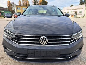 Volkswagen Passat Variant 2.0 TDI EVO Elegance - 5