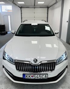 Skoda Supeb 2.0TDI 140Kw 4x4 Premium Webasto/Matrix - 5