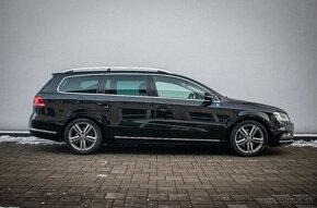 VW Passat B7 R-line 125kw DSG 4x4 2.0TDi webasto LED kamera - 5