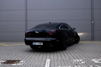 Jaguar XJ - 5