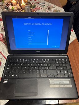 Notebook Acer Aspire e1-522 amd - 5