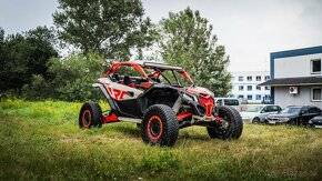 CAN-AM MAVERICK X3 RC TURBO RR 2021/1 - 5