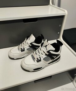 Nike Air Jordan 4 veľkosť 37 - 5