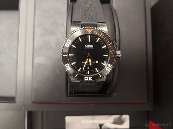 Oris Aquis Date 43 automatic Black edition - 5