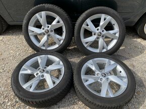 5x112 R17 original Škoda Octavia 4 LYRA + zimné pneu - 5