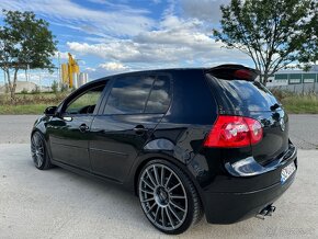 Golf 5 - 5