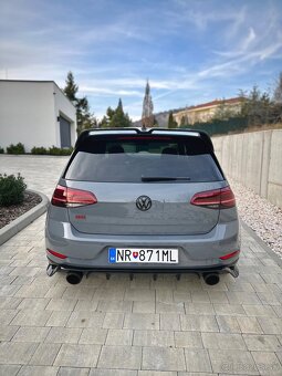 Volkswagen Golf GTI TCR 2019 213kw - 5