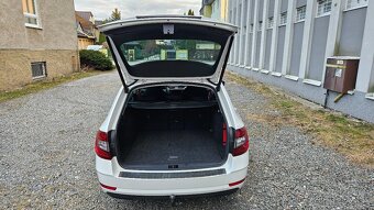 Škoda Octavia Combi Sport Edition 2017, 2.0 TDI 4x4 - 5