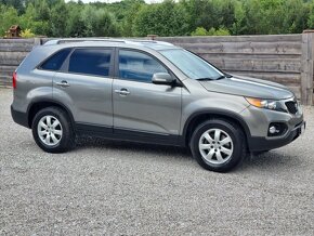 KIA SORENTO 2,2CRDi 4x4 - 5