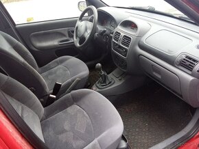 Renault Clio 1,6 - 5