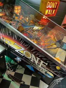 Pinball Twilight zone (Bally) - 5