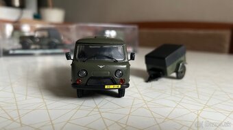 UAZ 452 ČSĽA 1:43 + vozík - 5