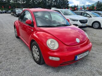 Volkswagen New Beetle 2.0 benzín - 5