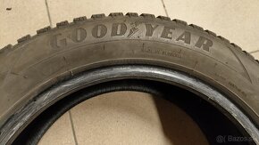 Zimné Goodyear Ultragrip 9 205/55/16 91H - 5