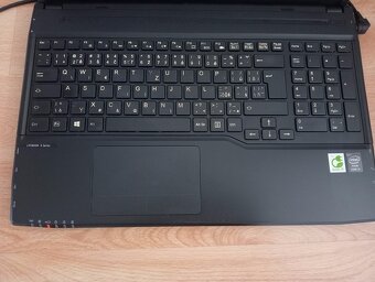 predám Fujitsu Lifebook A544-Intel corei3 -4gb ram -bez bat. - 5